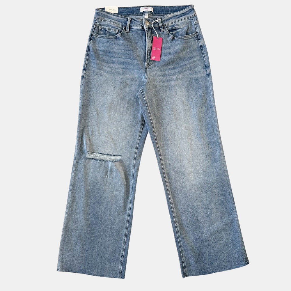 MoCo Boutique Tummy Control Wide Leg Jeans Light Wash Distressed 16W NWT Boho